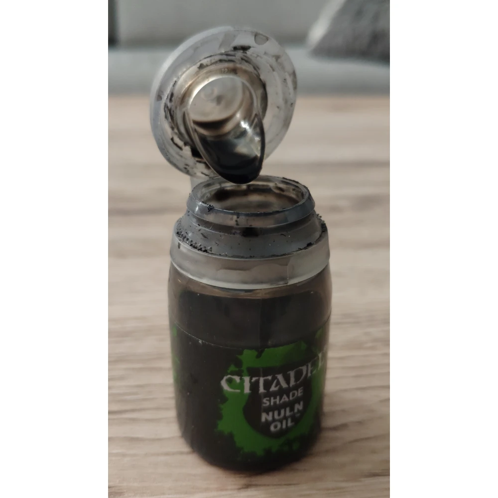 Citadel Shade: Nuln Oil