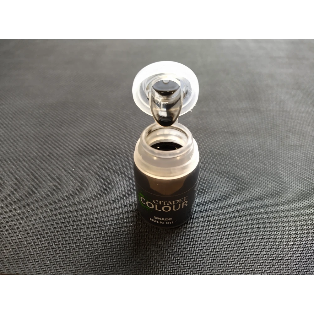 Citadel Shade: Nuln Oil