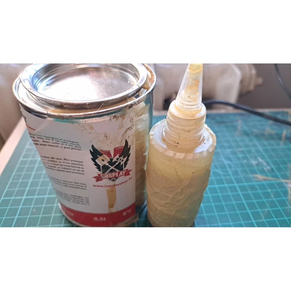 Cosplay kontaktní lepidlo 500 ml