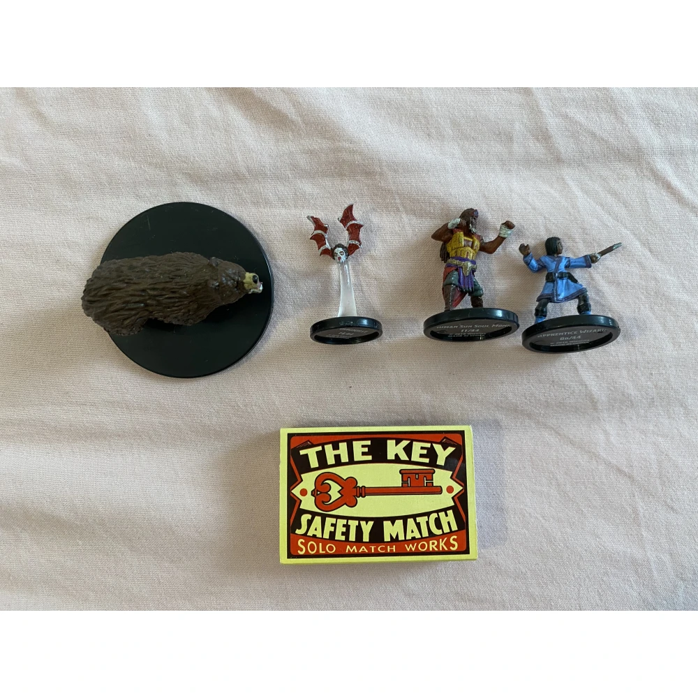 D&D Miniatures: Icons of the Realms Set 9 Booster
