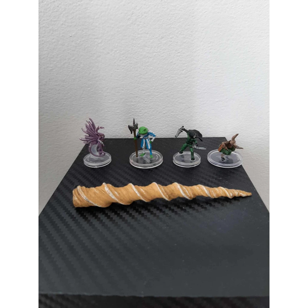 D&D Miniatures: Icons of the Realms - The Wild Beyond the Witchlight