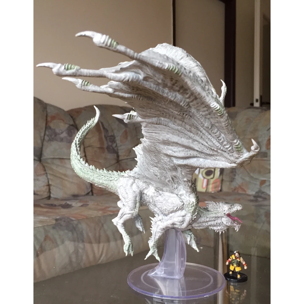 D&D Miniatures: Icons of the Realms - Adult White Dragon Premium