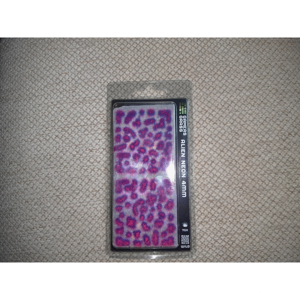 Dekorácia GamersGrass - Alien Neon