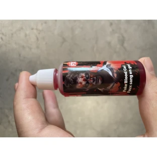 Divadelná umelá krv