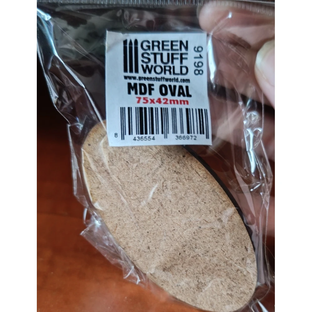 Dřevotřískové podstavce MDF Bases - Oval 75 x 42 mm (6 ks)