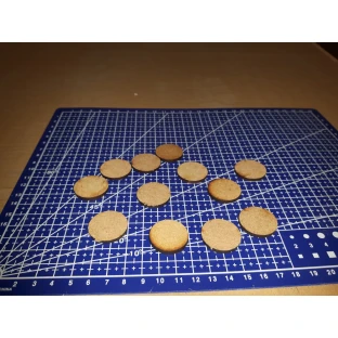 Dřevotřískové podstavce MDF Bases - Round 25mm (20 ks)