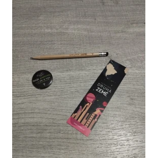 Druhá Země – Lesezeichen + Bleistift + Ansteck-Button