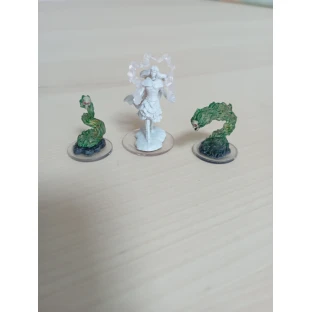 Dungeons & Dragons Nolzur's Marvelous Miniatures: Dark Spellcaster & Flameskulls