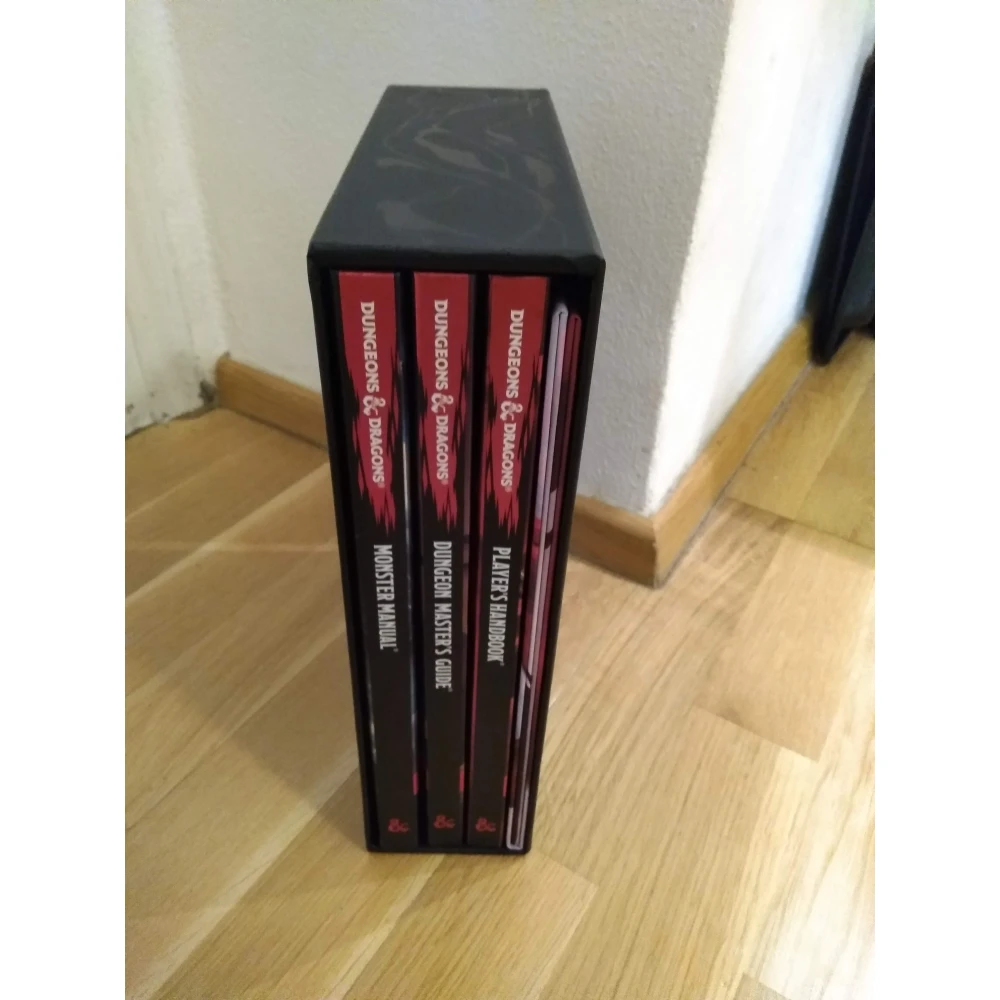 Dungeons & Dragons: Core Rulebook Gift Set