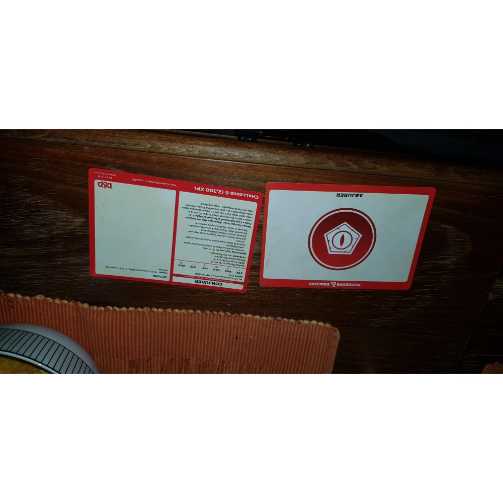 Dungeons & Dragons: Monster Card - NPCs & Creatures (182 karet)