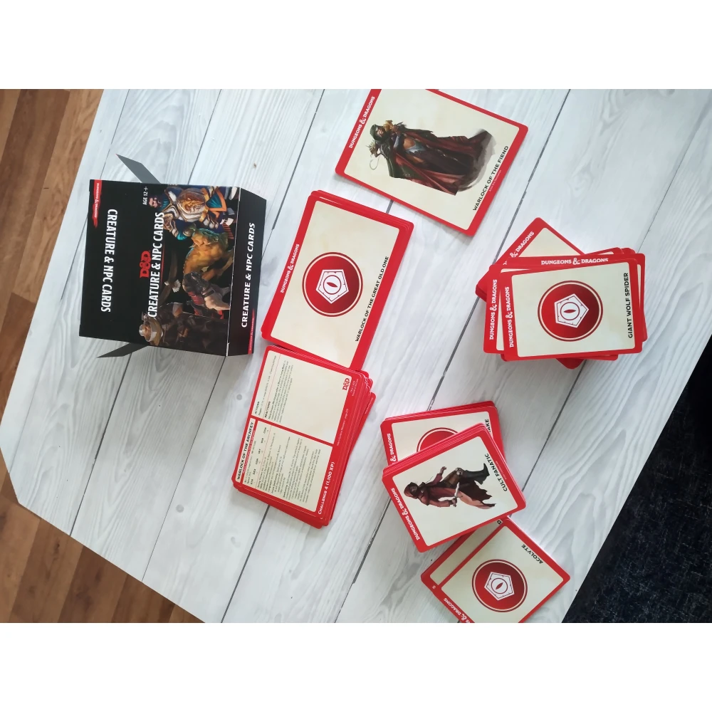 Dungeons & Dragons: Monster Card - NPCs & Creatures (182 karet)