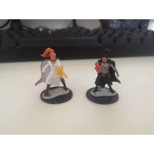Dungeons & Dragons: Nolzur's Miniatures - Female Human Sorcerer