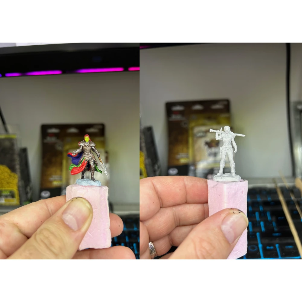 Dungeons & Dragons: Nolzur's Miniatures - Orc Fighter Female
