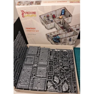 Dungeons & Lasers: Fantasy Starter Set