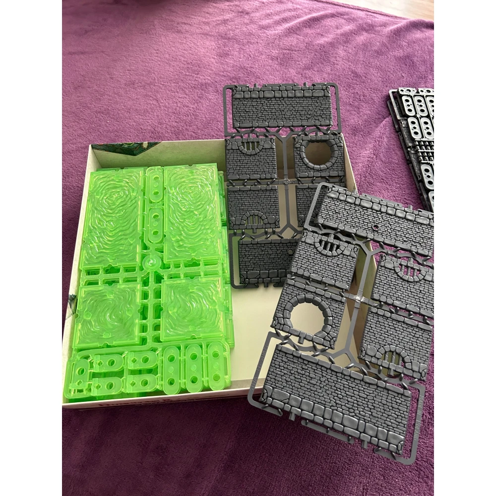 Dungeons & Lasers: Sewers Set