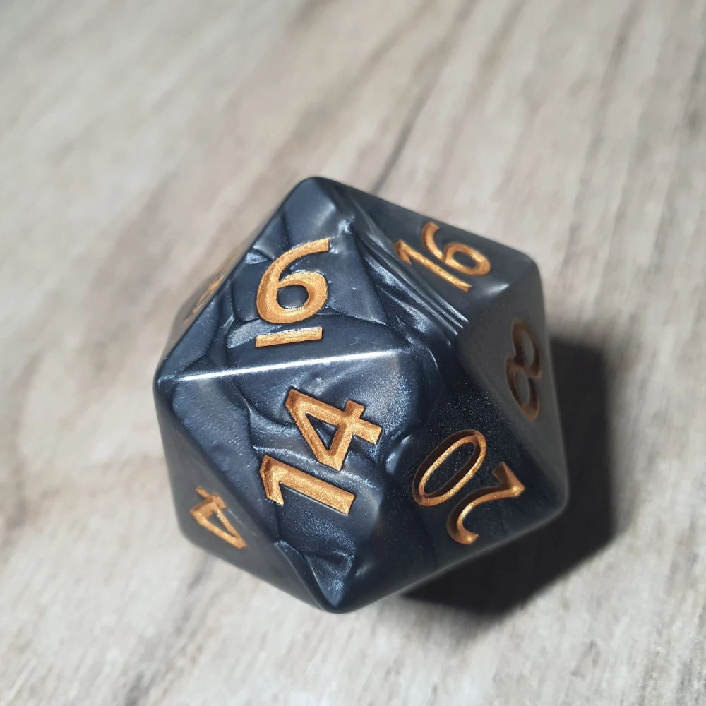 D20 Dice - Black Pearl (4 cm)