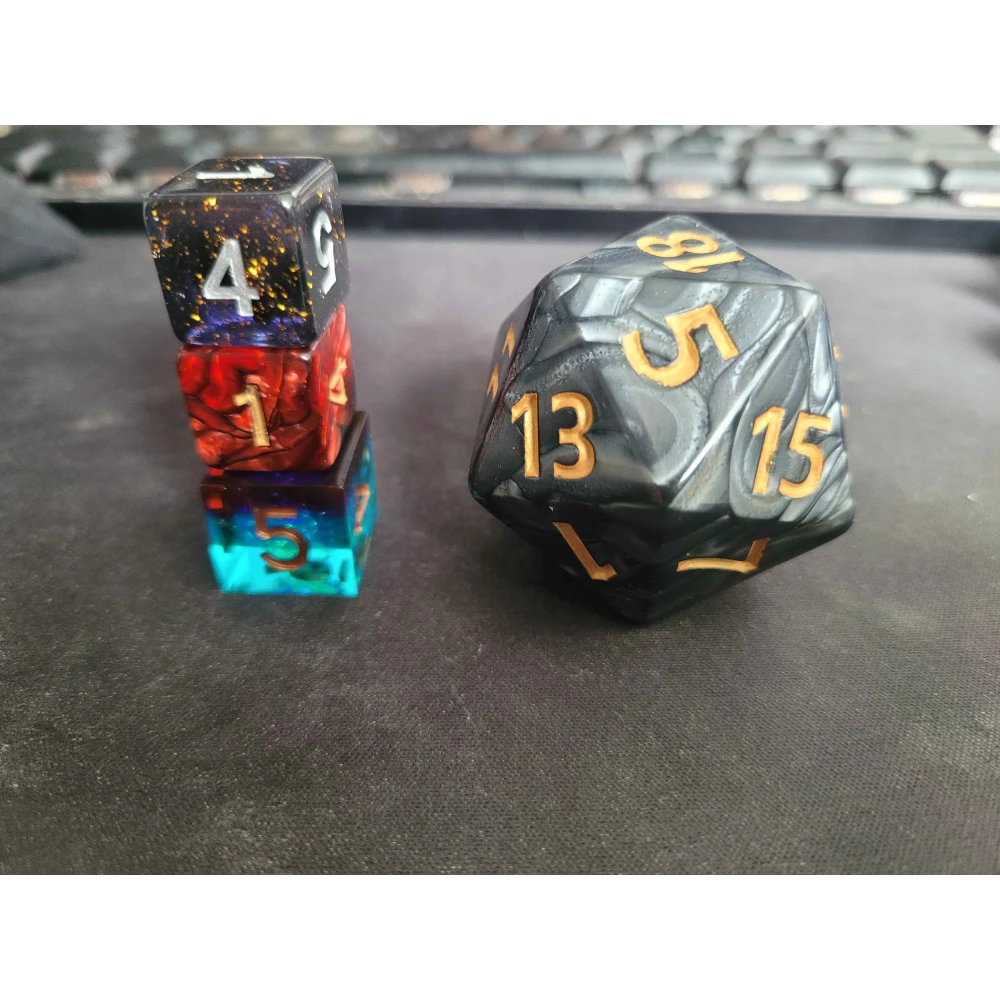 D20 Dice - Black Pearl (4 cm)