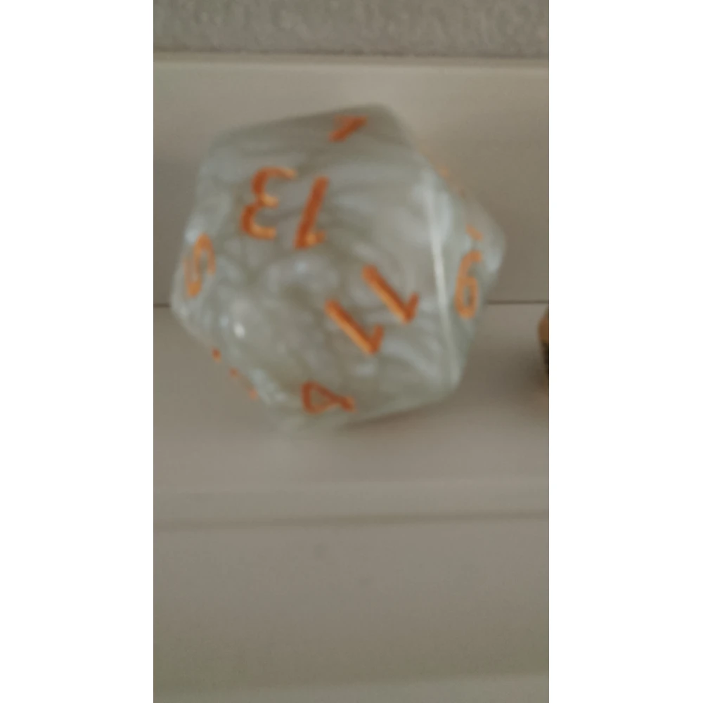 Dvacetistěnná kostka - Selûnina perla (5,5 cm)
