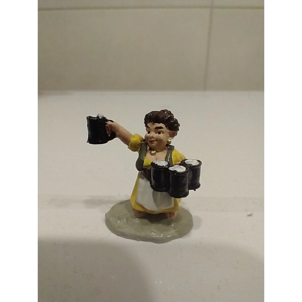 Figur: Hobbit-Wirtin Poppy Cloverlocks