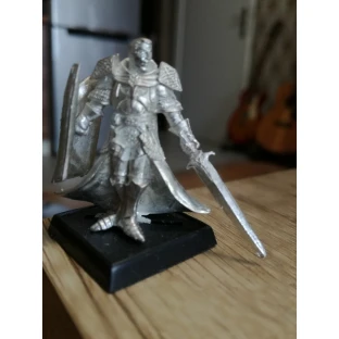 Figur Holy Vindicator