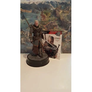 The Witcher 3 Figure: Geralt in Grandmaster Ursine Armor