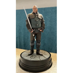 Figur Witcher 3 - Vesemir (25 cm)