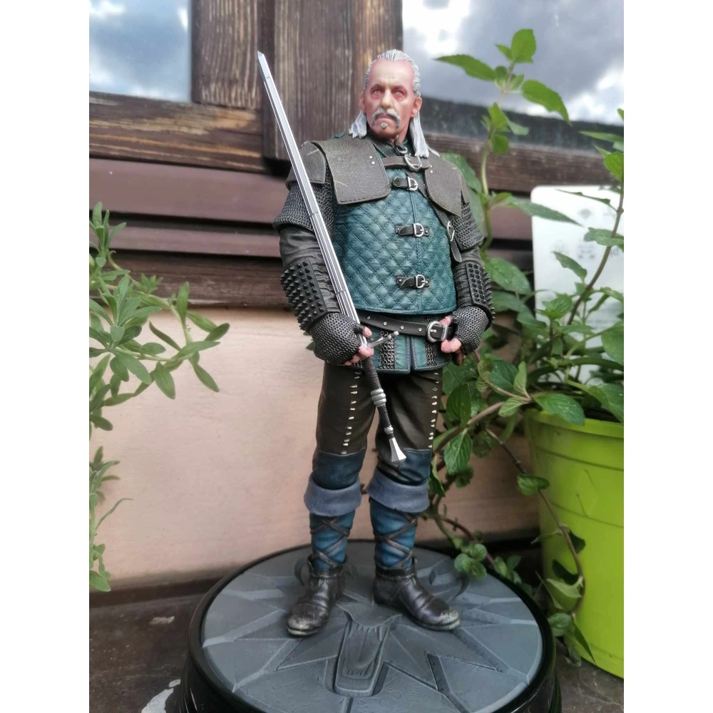 Figur Witcher 3 - Vesemir (25 cm)