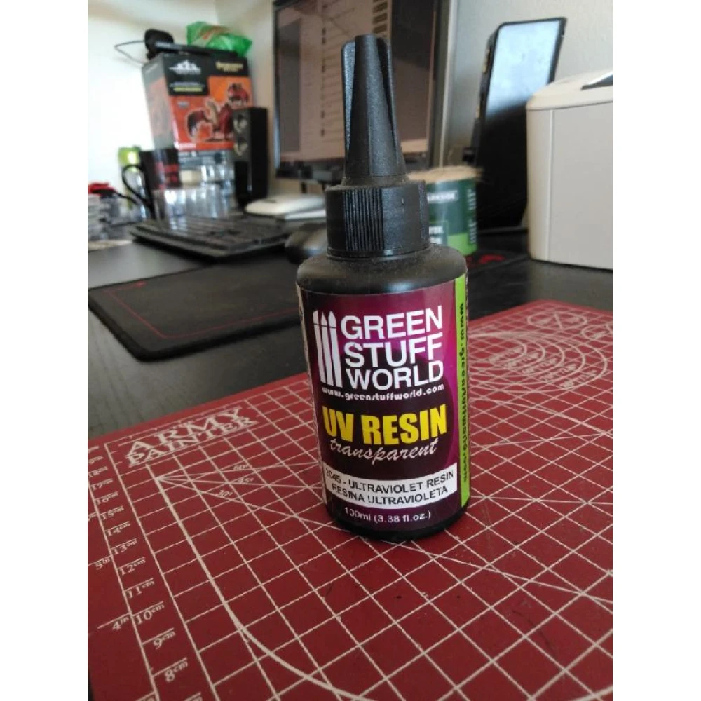 Green Stuff World: UV Resin Water Effect