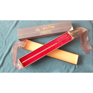 Gilderoy Lockhart's Wand with Ollivander's Box