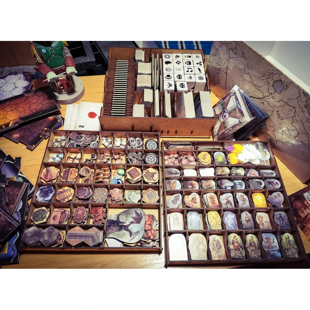 Insert na herní komponenty - Gloomhaven