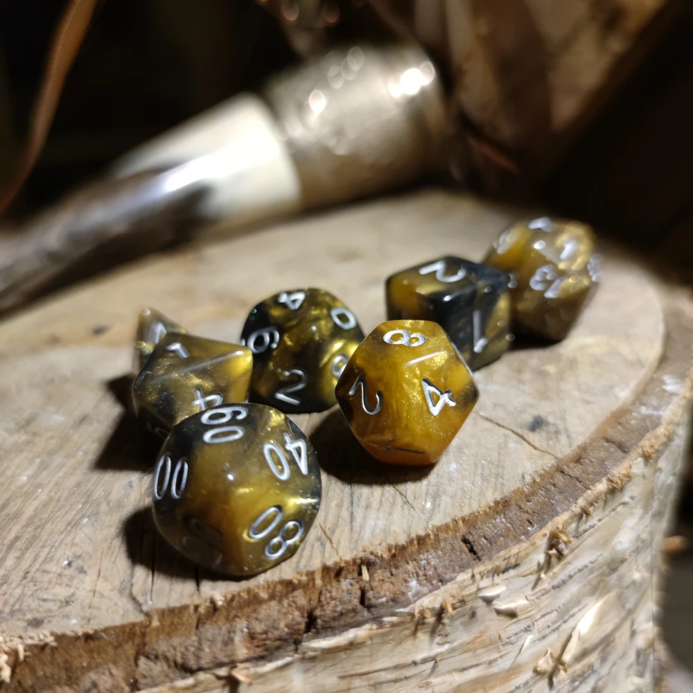 Jeskyně a draci Dice Set - Earth