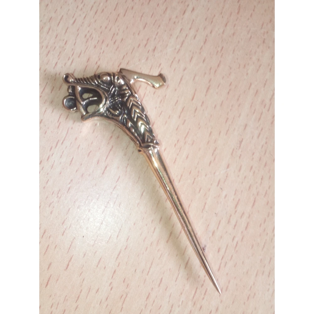Dragon Head Needle