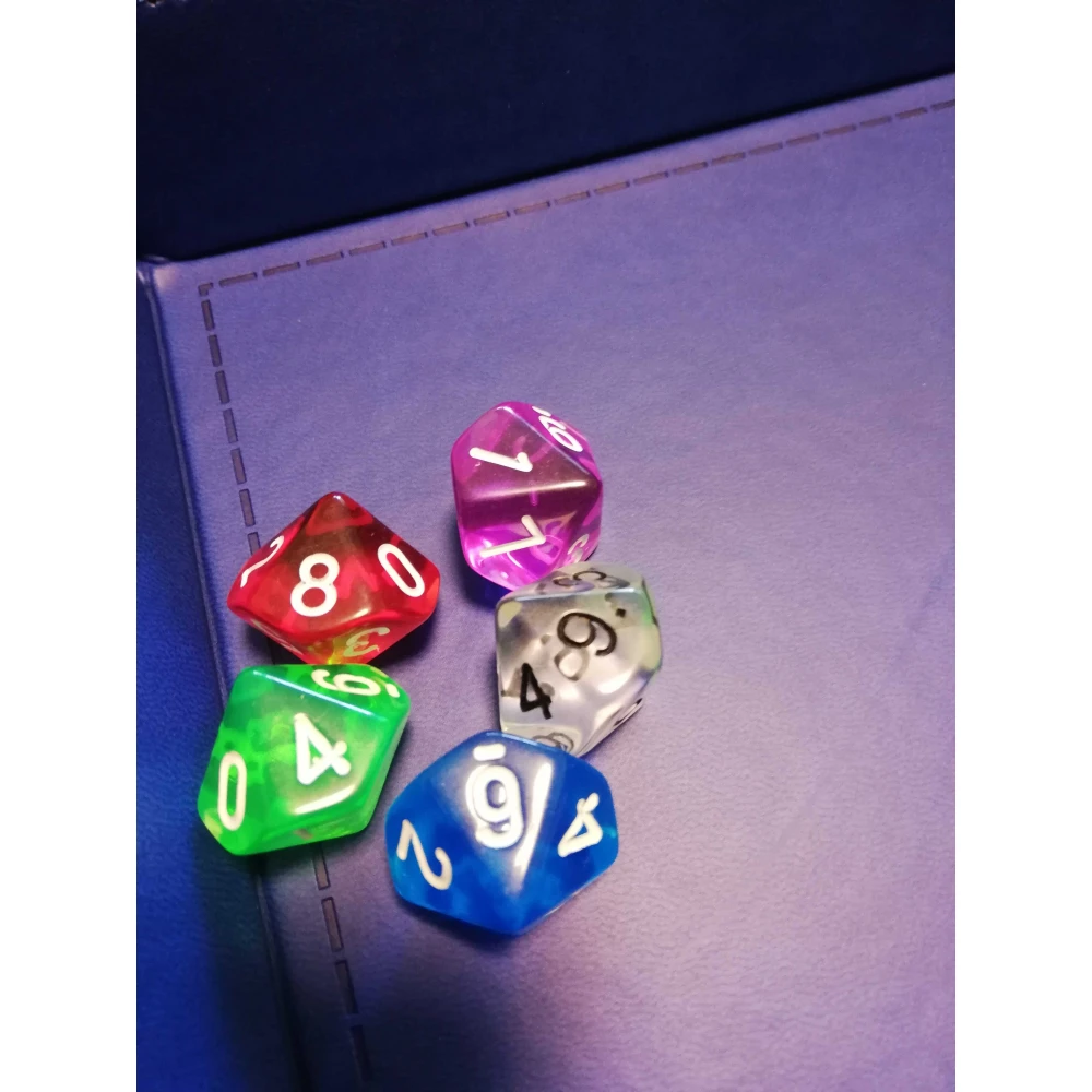 Translucent d10 die
