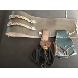 Leather lace