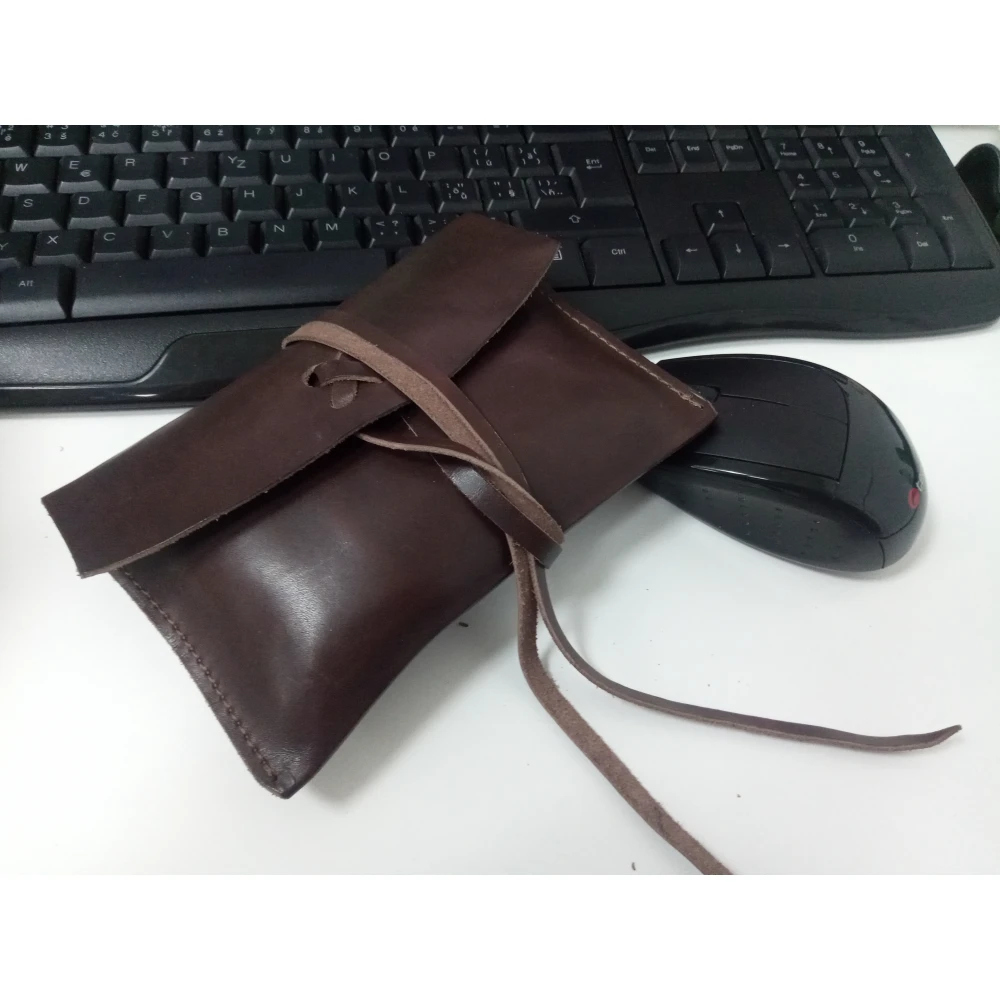 Leder-Tabaktasche