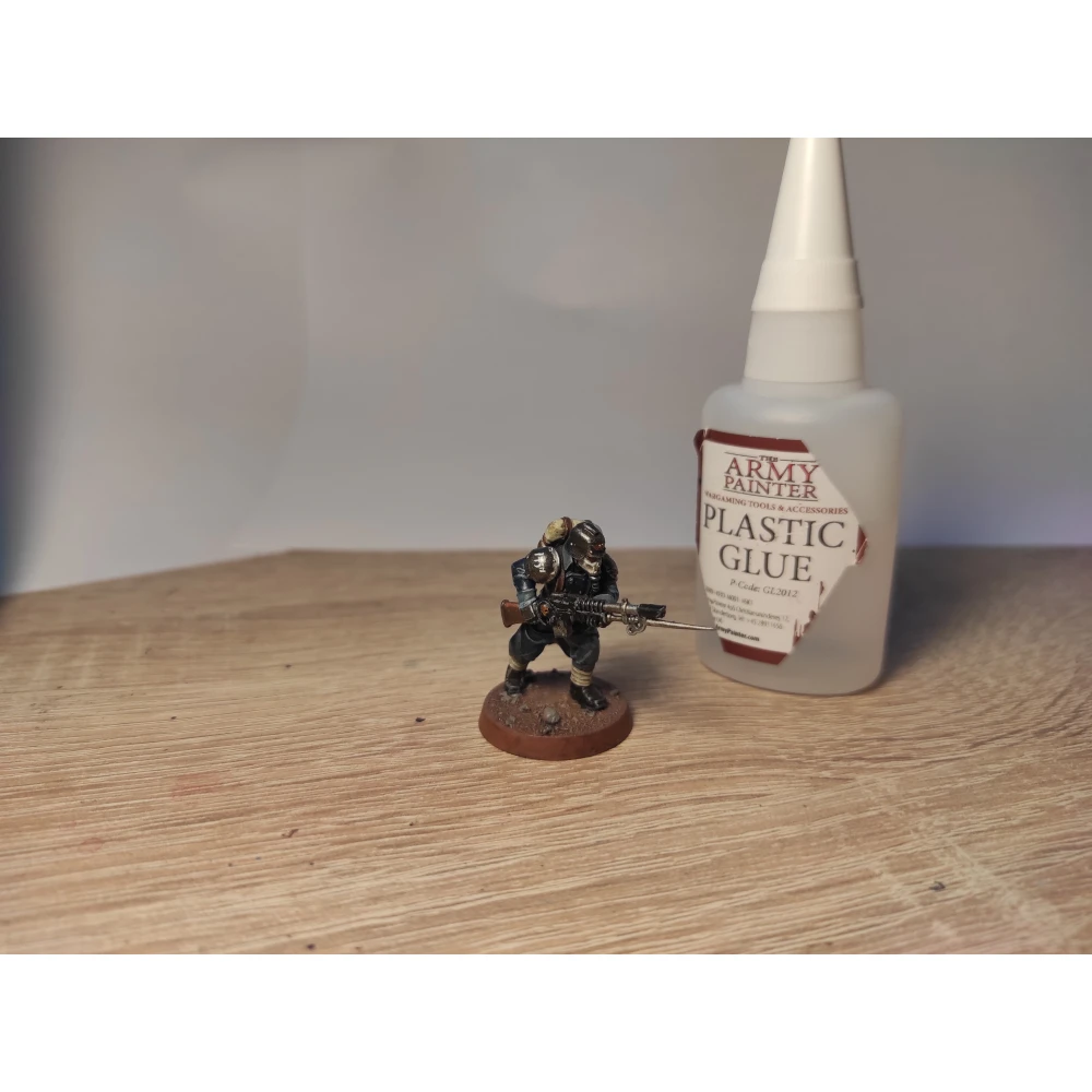 Army Painter Plastic Glue