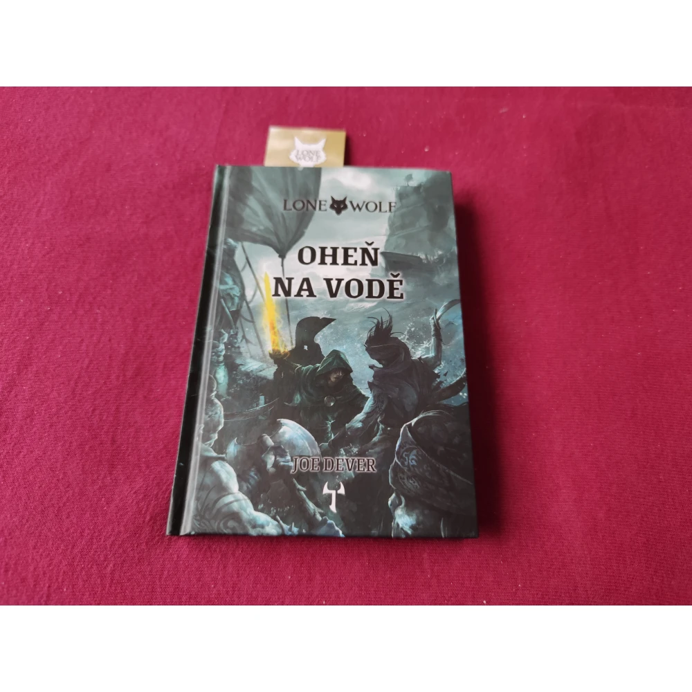Lone Wolf: Oheň na vodě (vázaná)
