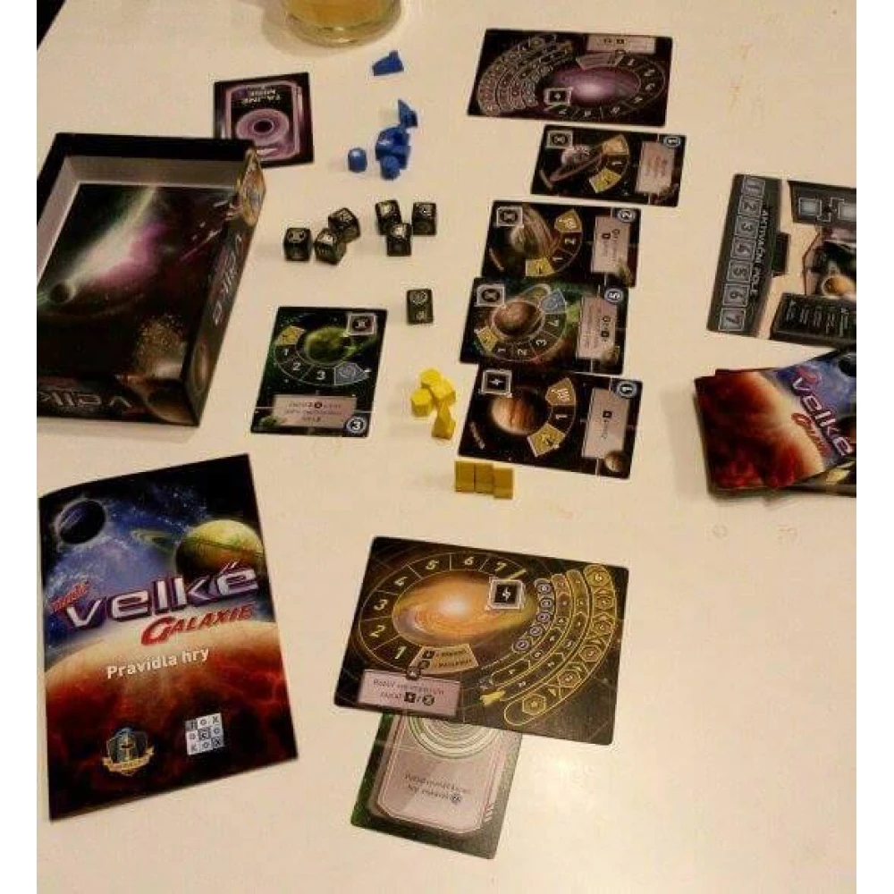 Malé velké galaxie