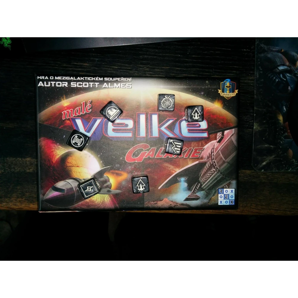 Malé velké galaxie