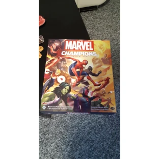 Marvel Champions - karetní hra (česky)