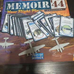 Memoir '44: New Flight Plan