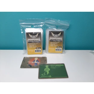 Card Sleeves 41 x 63 mm (Mayday)