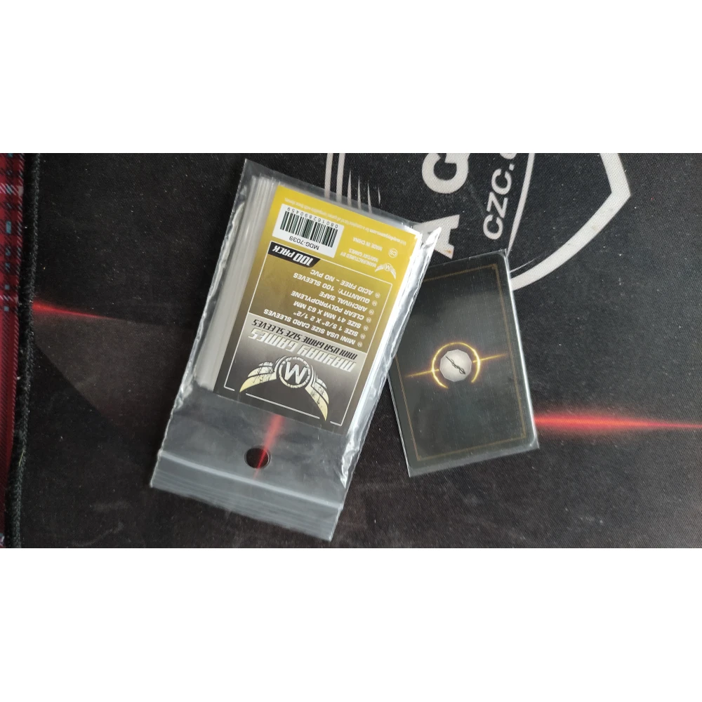 Card Sleeves 41 x 63 mm (Mayday)