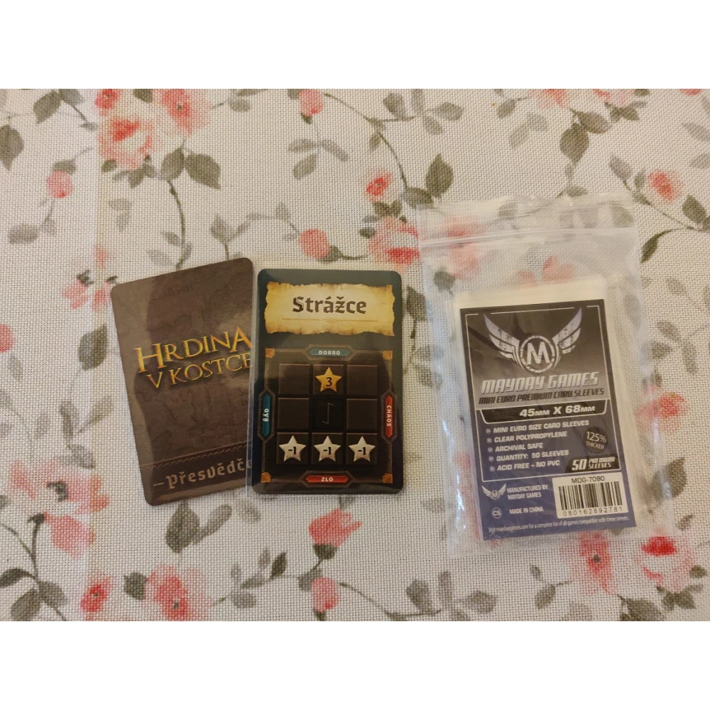 Card Sleeves 45 x 68 mm (Mayday Premium Card)