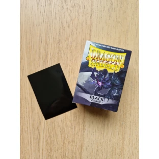 Dragon Shield Kartenhüllen 63,5 x 88 mm - glänzend farbig