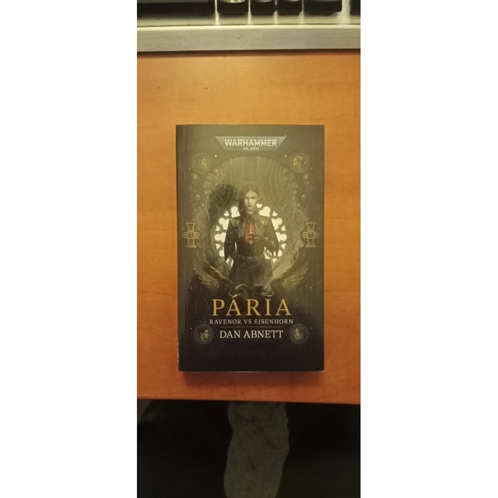 Pária: Ravenor vs Eisenhorn