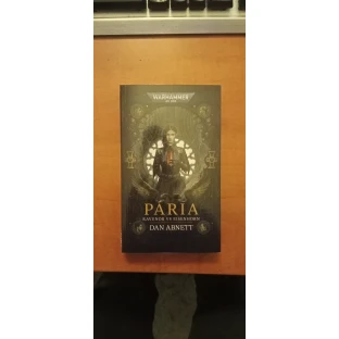 Pária: Ravenor vs Eisenhorn