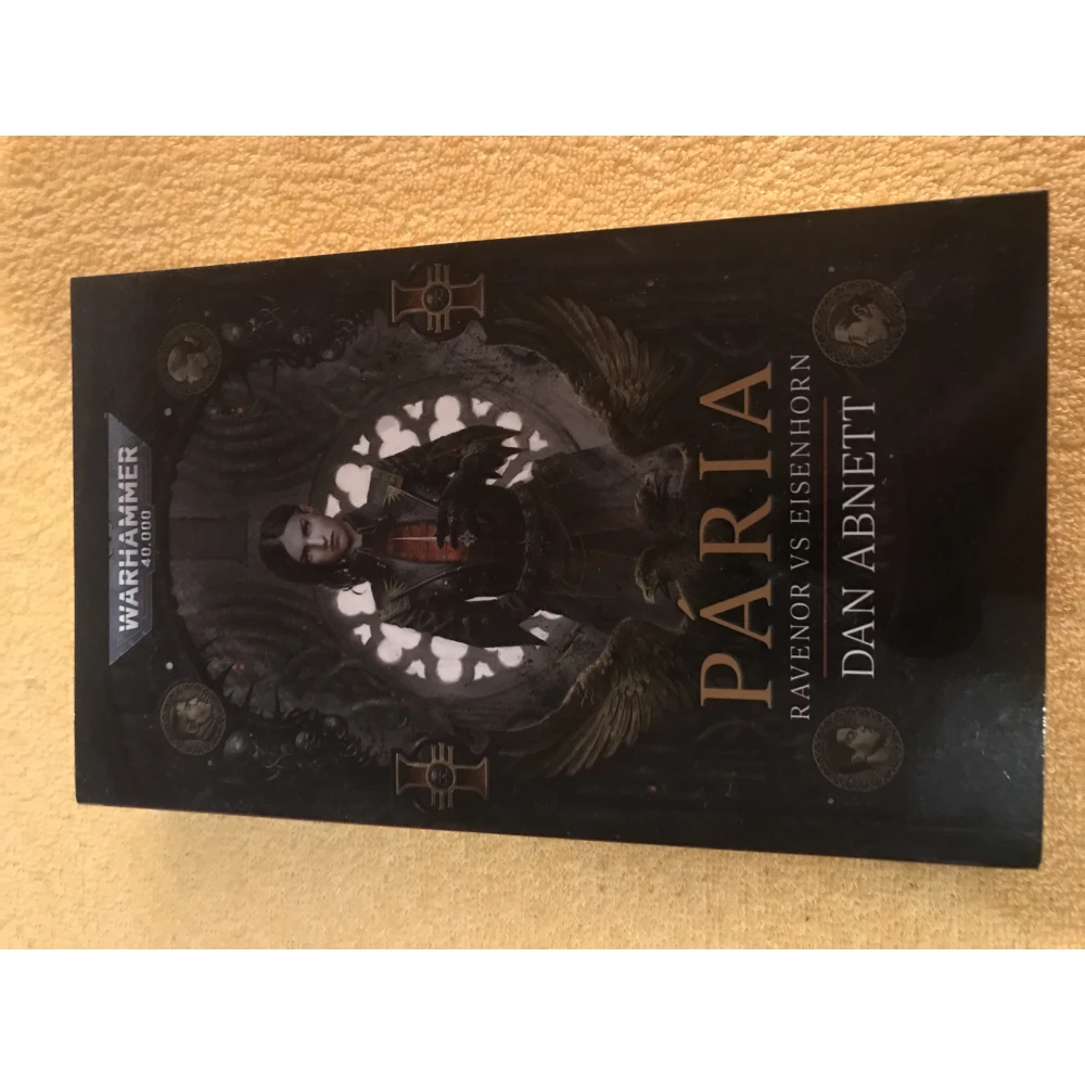 Pária: Ravenor vs Eisenhorn