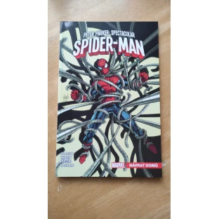 Peter Parker Spectacular Spider-Man 4: Návrat domů