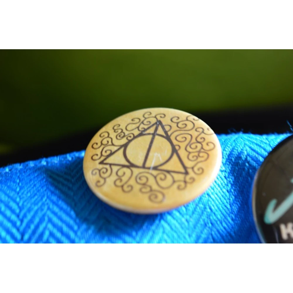 Ansteck-Button Heiligtümer des Todes
